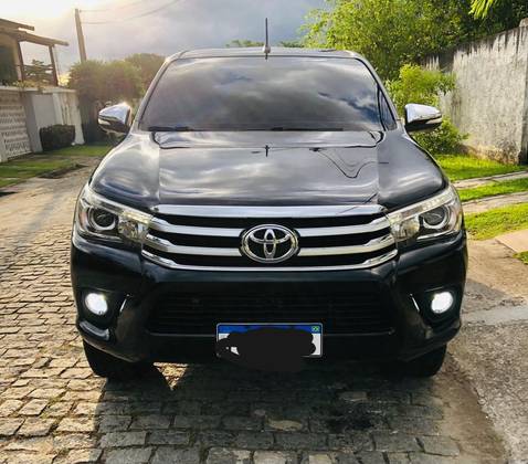 TOYOTA HILUX 2.8 SRX 4X4 CD 16V DIESEL 4P AUTOMÁTICO